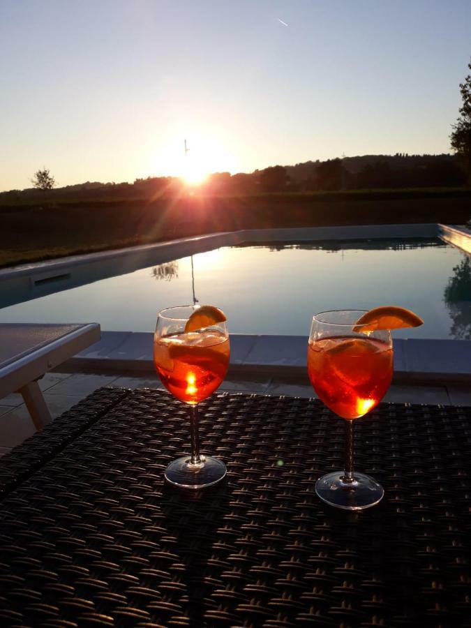 Relais Villa Sofia Calcinelli Екстер'єр фото